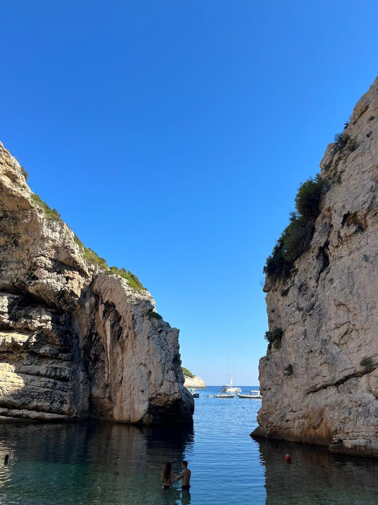 Holiday Home Stiniva Vis Buitenkant foto